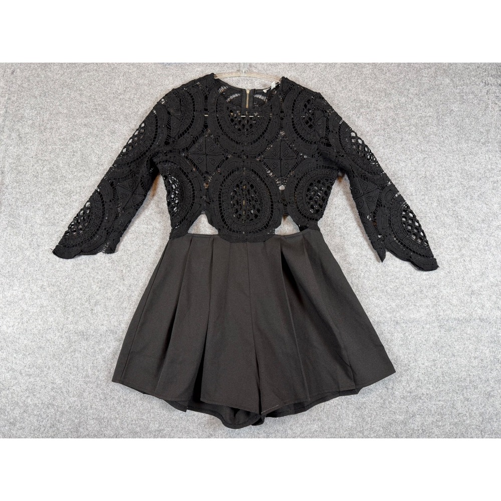 Charlotte Russe Lace Skort Romper Womens Medium Black Excellent Crochet Cut Out